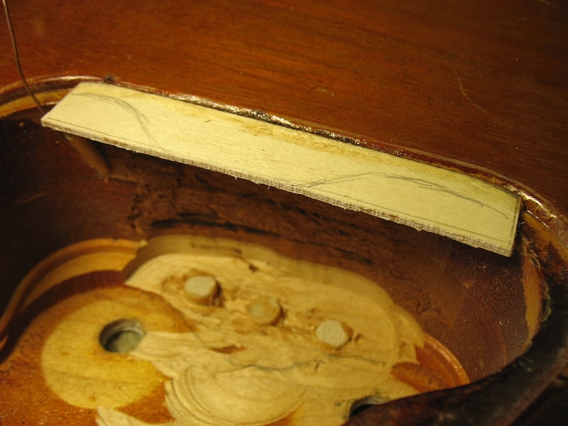 Stop leaking epoxy using the wood plate